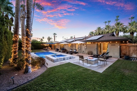 Luxury home for rent in Palm Springs with backyard pool oasis and spa